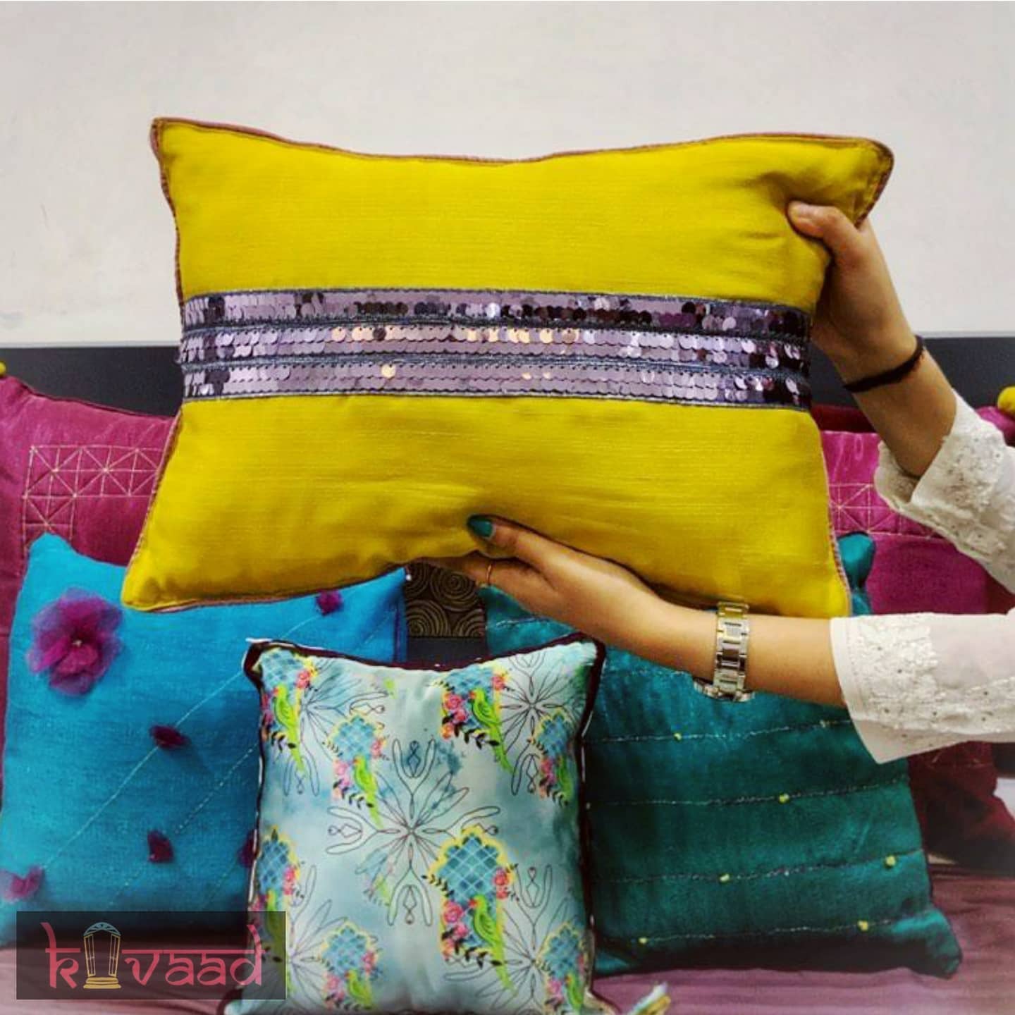 yellow cushion